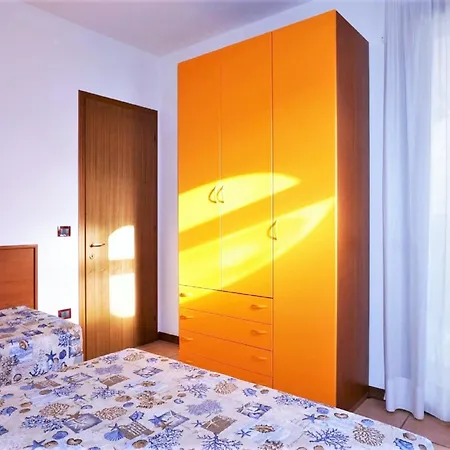 Apartment Spacious In Caorle With Shared Pool *