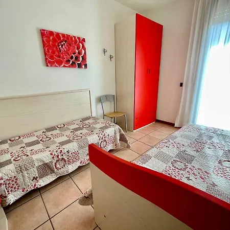 Spacious In Caorle With Shared Pool Apartment
