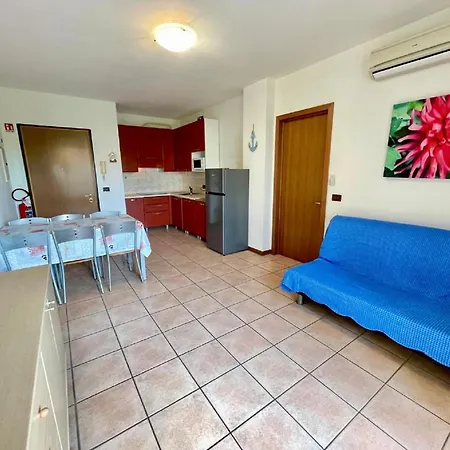Spacious In Caorle With Shared Pool La Fagiana