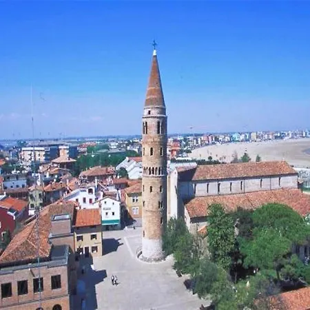 Apartment Spacious In Caorle With Shared Pool La Fagiana